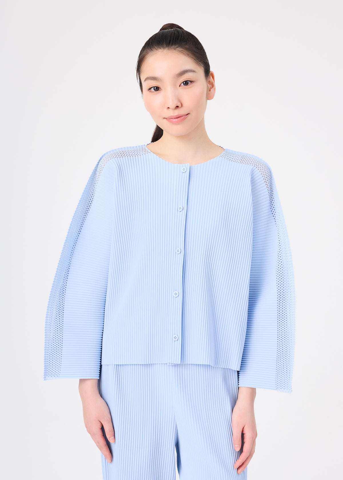 MESH PLEATS、ウィメンズ_トップス_カーディガン、着用画像1