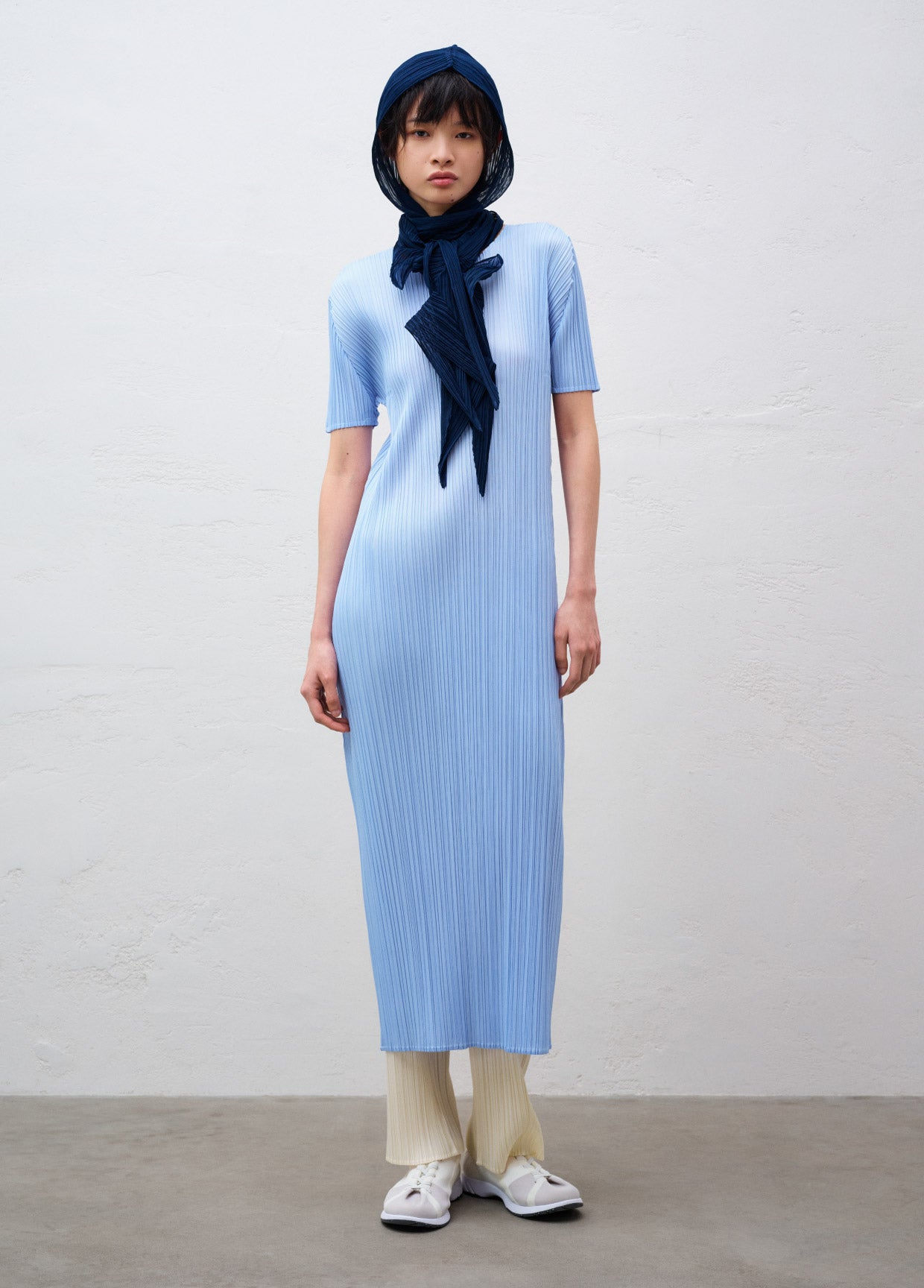 PLEATS PLEASE ISSEY MIYAKE LOOK 09