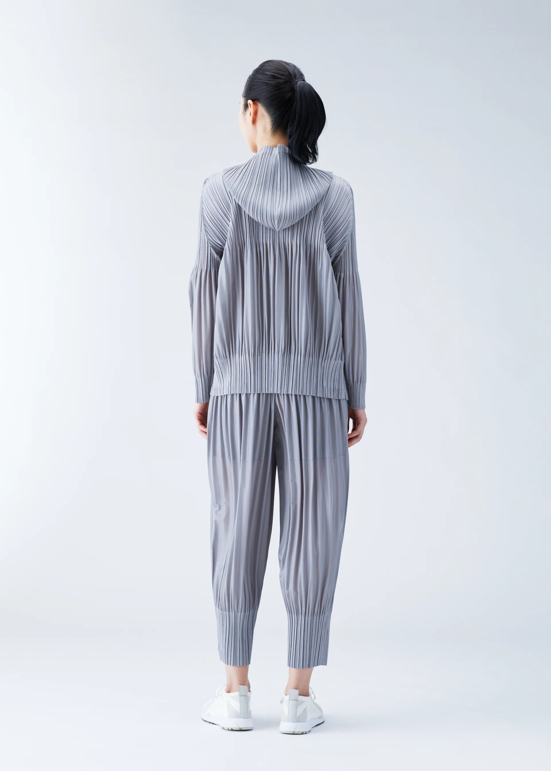 FLUFFY BASICS、ウィメンズ_ジャケット&コート_ジャケット＆ブルゾン、着用画像3
