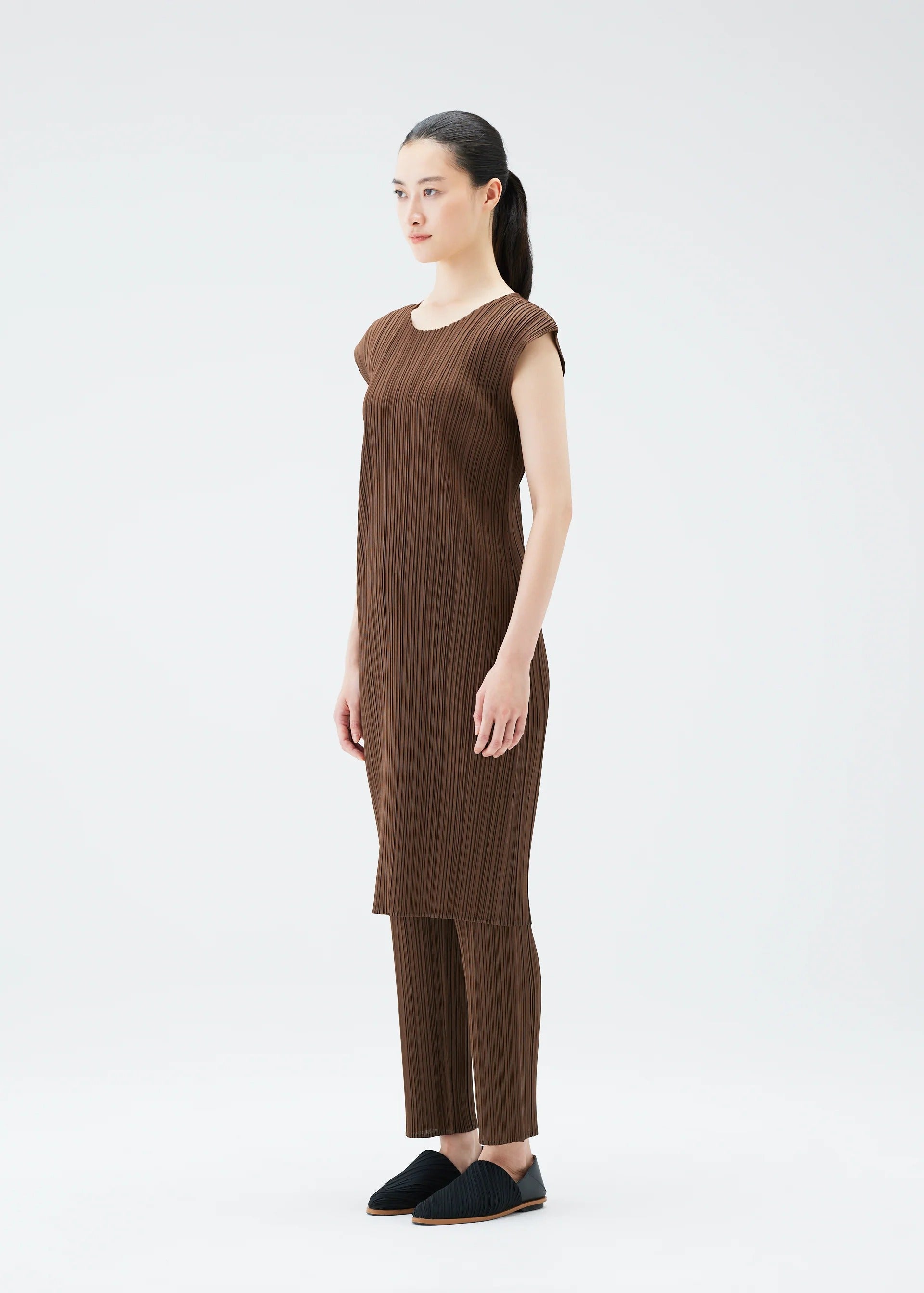 NEW COLORFUL BASICS 4、ウィメンズ_ワンピース、着用画像2