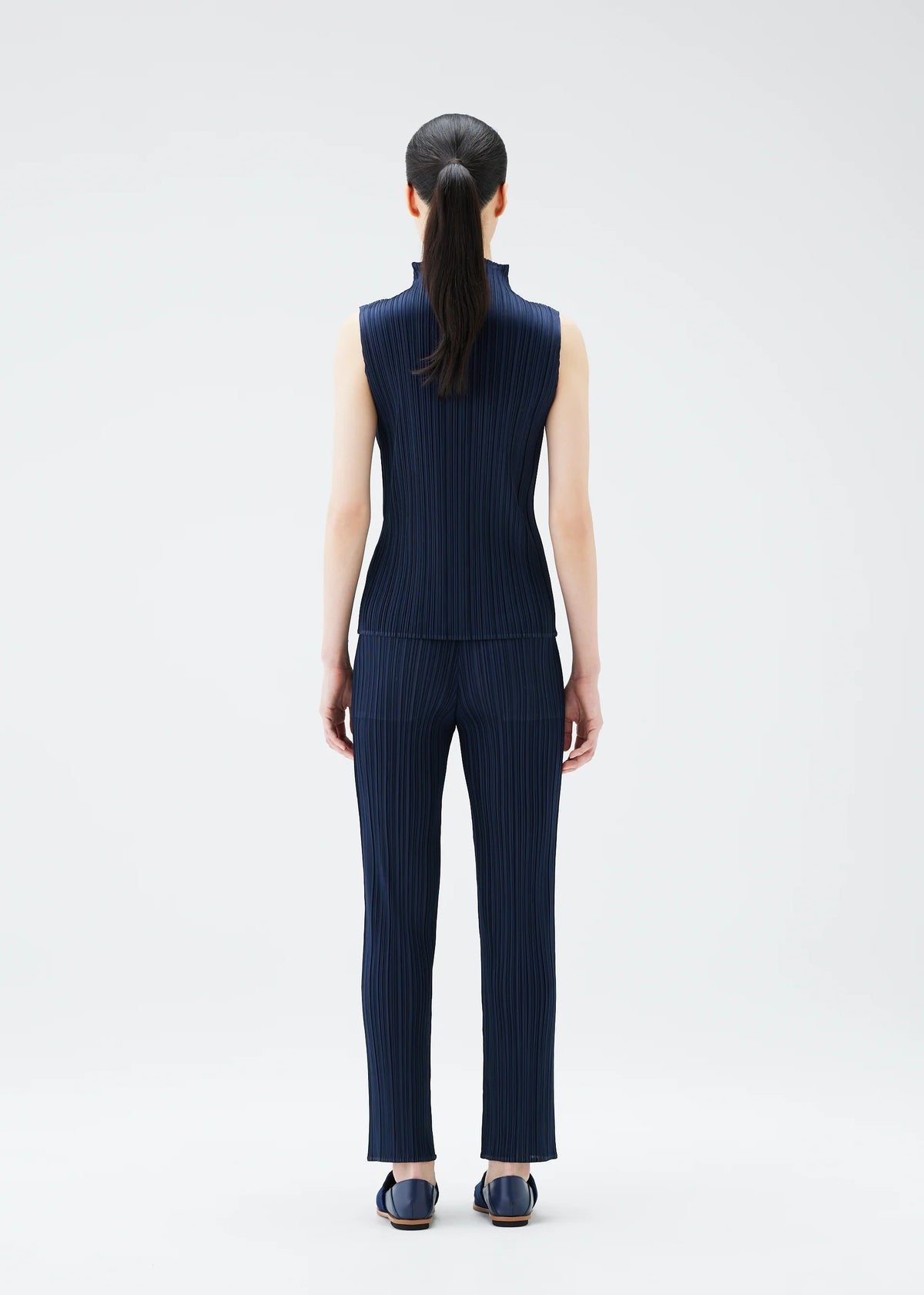 NEW COLORFUL BASICS 4、ウィメンズ_トップス_トップ、着用画像3
