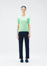 NEW COLORFUL BASICS 4、ウィメンズ_トップス_トップ、着用画像1