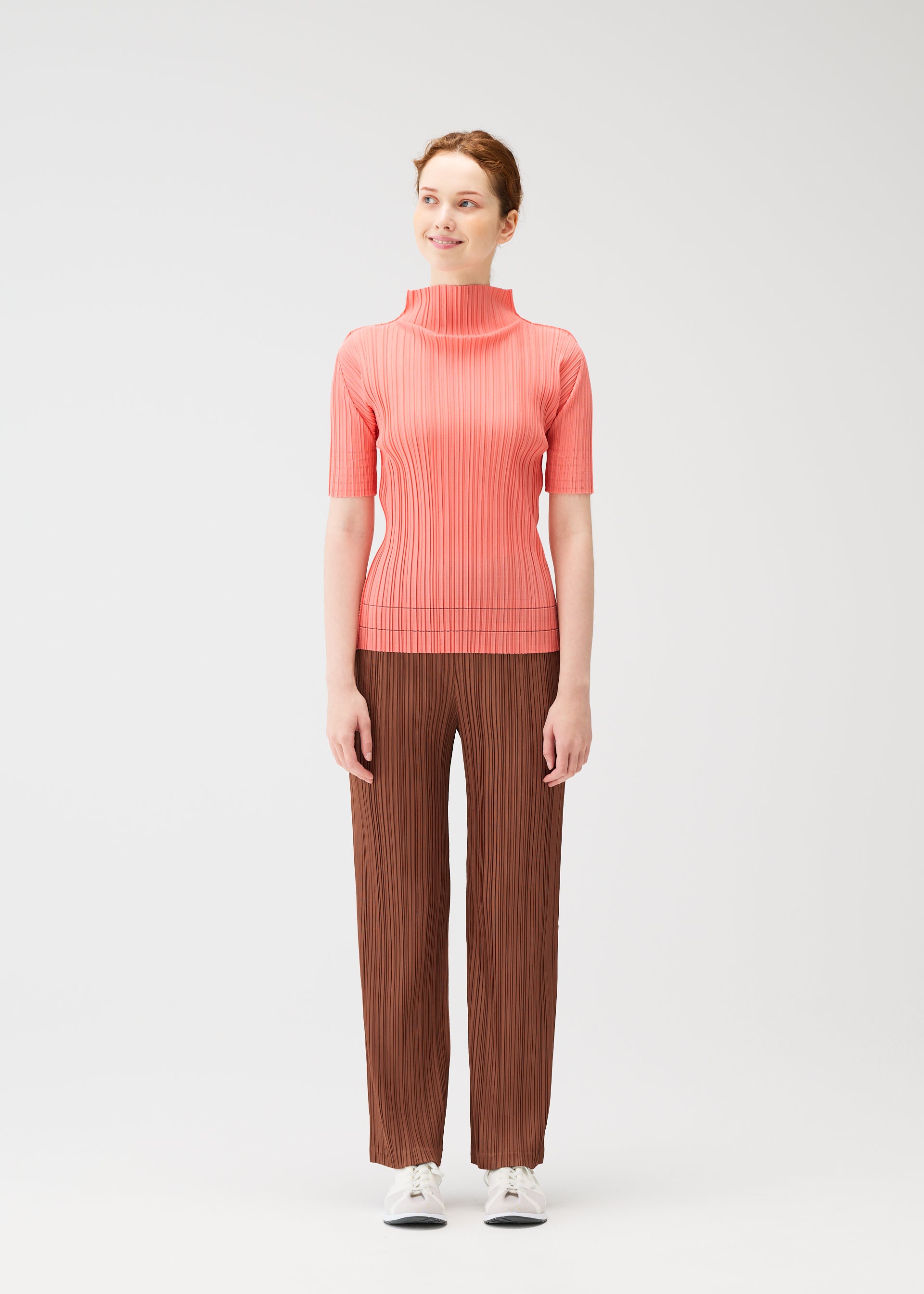 SOFT PLEATS、ウィメンズ_トップス_トップ、着用画像1