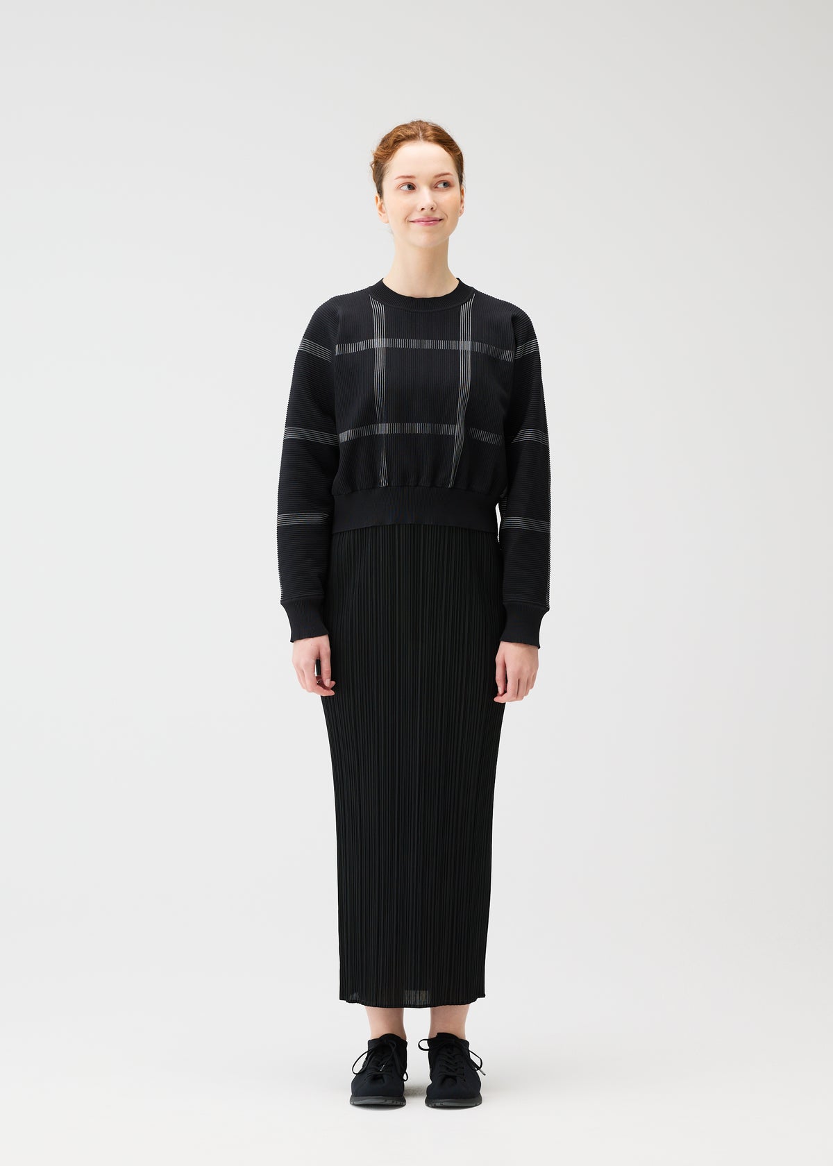 CROSSING KNIT、ウィメンズ_ニット、着用画像1