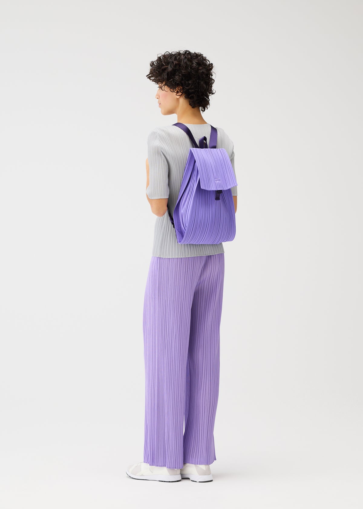 PLEATS KNAPSACK、バッグ&財布_バックパック、着用画像1