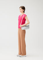 PLEATS BOSTON BAG、バッグ&財布_ハンドバッグ、着用画像1