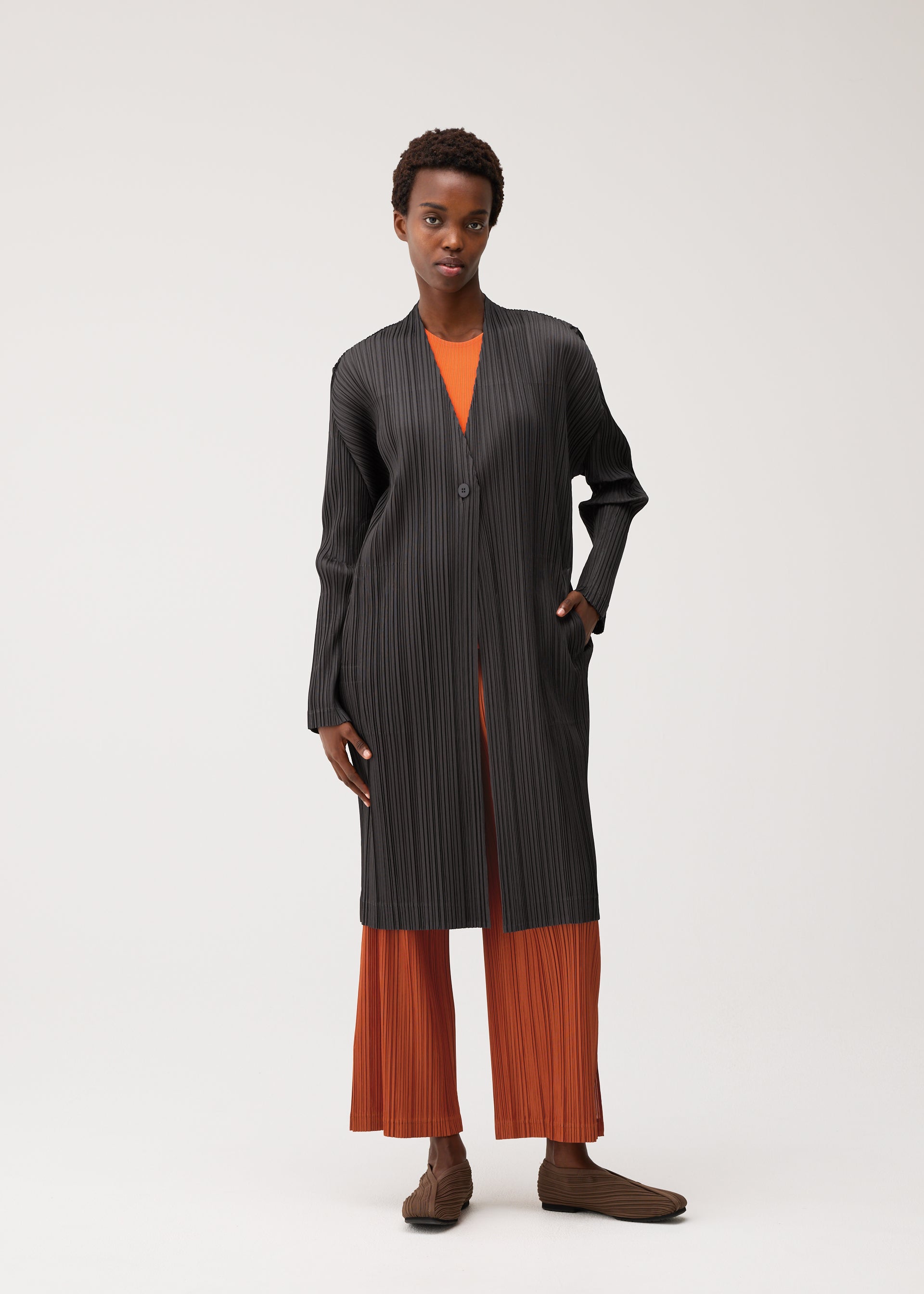 PLEATS JACKET、ウィメンズ_ジャケット&コート_ジャケット＆ブルゾン、着用画像4