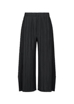 MELLOW PLEATS