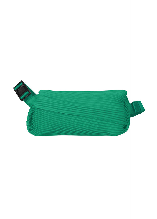BIAS PLEATS WAIST BAG、バッグ&財布、カーキ