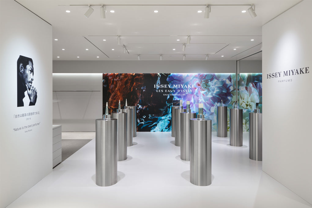 自然のエレメントから誕生した、3つの香りの世界